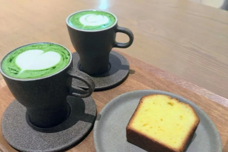 ACR Alegria Coffee Roasters — two matcha lattes and lemon pound cake